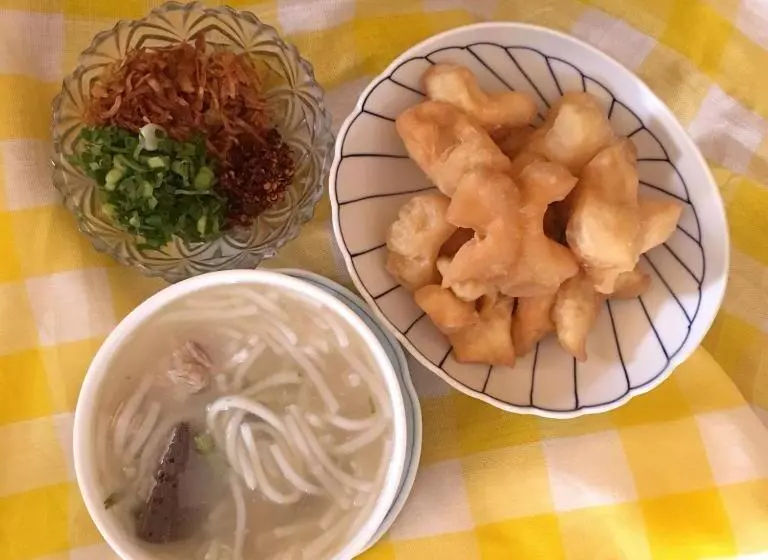 تختخواب و صبحانه Take A Rest At Nakhon Phanom