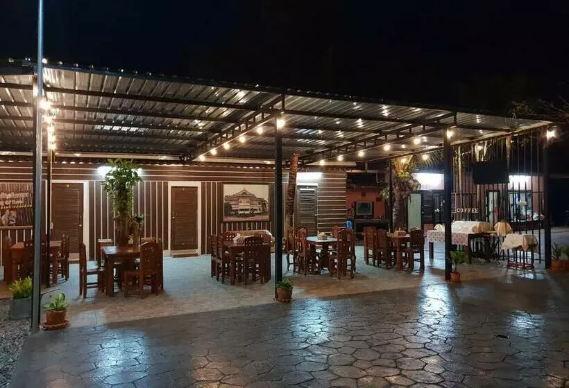 هتل ช่อฟ้า การ์เด้น