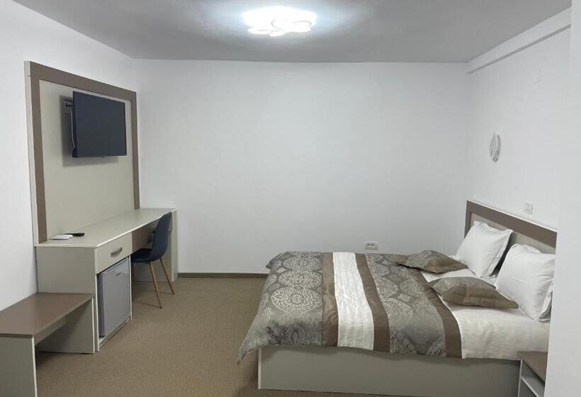 בית מלון כפרי Pensiunea Sport