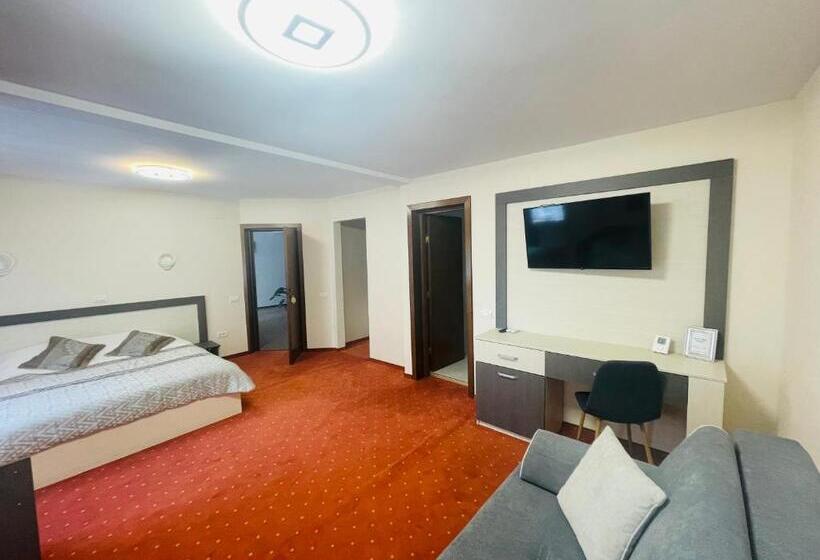 בית מלון כפרי Pensiunea Sport