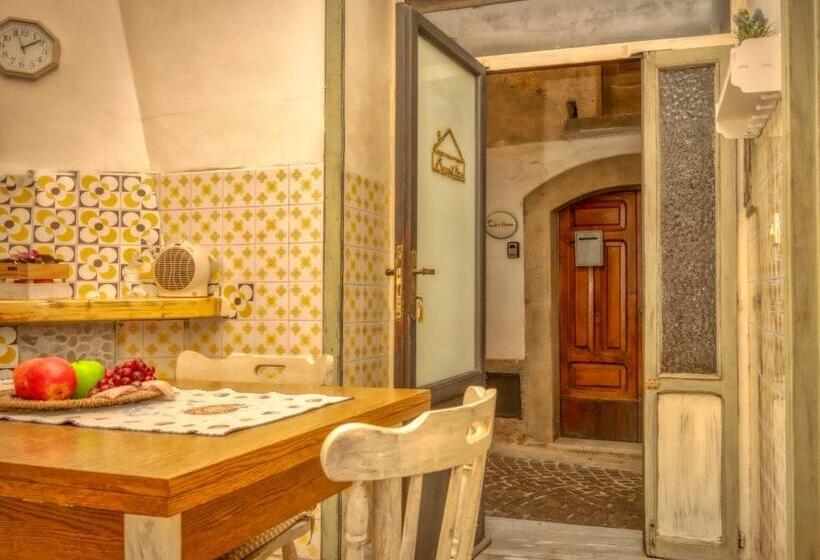 膳宿费 Anna S Home