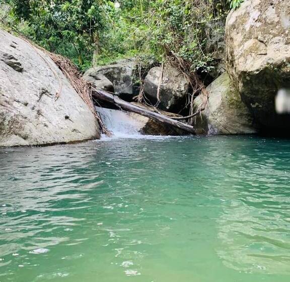 Majatalo Dinimuthu Rest Inn
