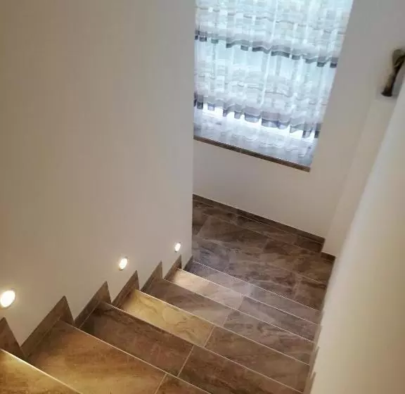 Majatalo Haus Alexis