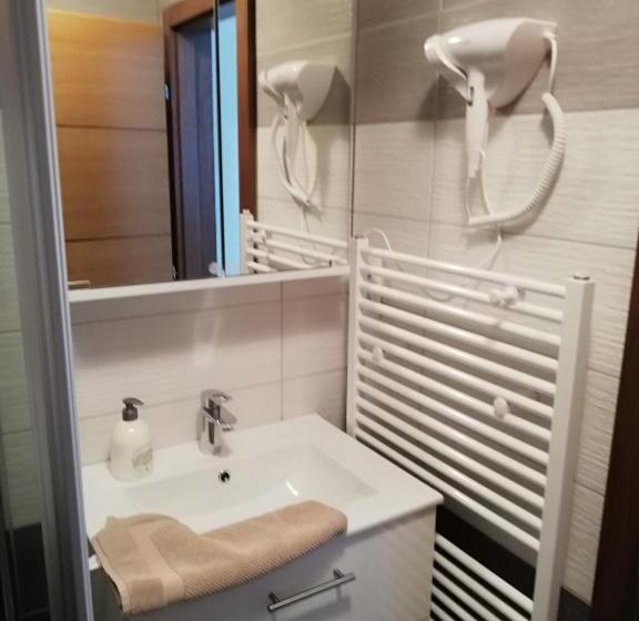 פנסיון Haus Alexis