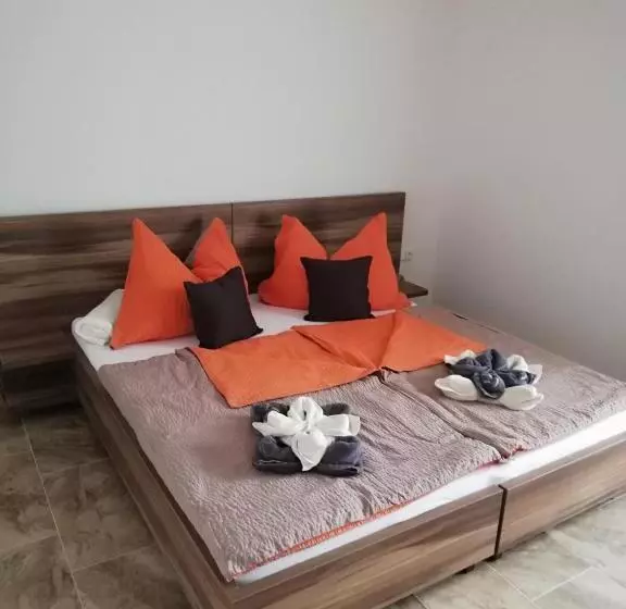 Majatalo Haus Alexis