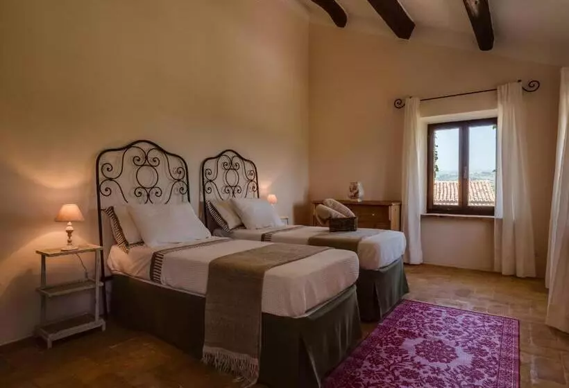 ユースホステル La Guest House Della Tenuta Di Tavignano