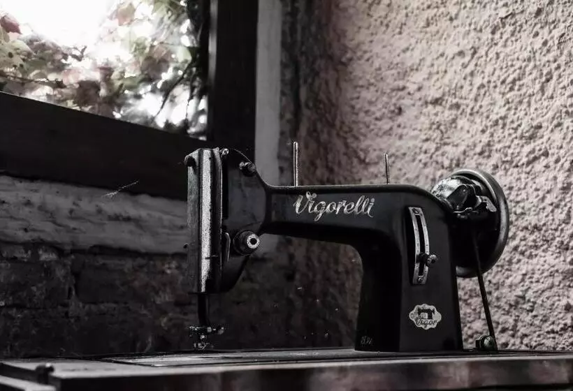 Aamiaismajoitus (B&B) Antico Borgo Sanda Lago Maggiore