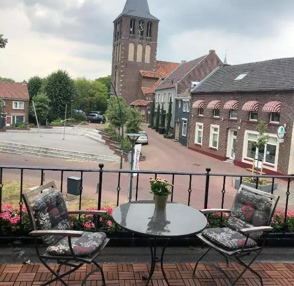 Aamiaismajoitus (B&B) Atalantaroermond  De Archivaris