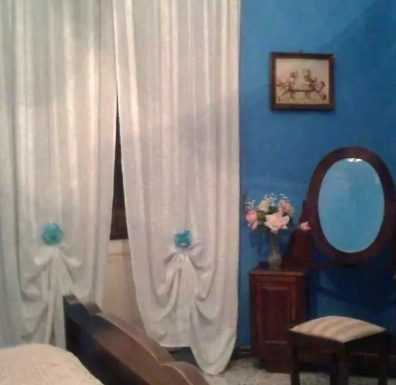 Aamiaismajoitus (B&B) Casamuseo Del Risorgimento