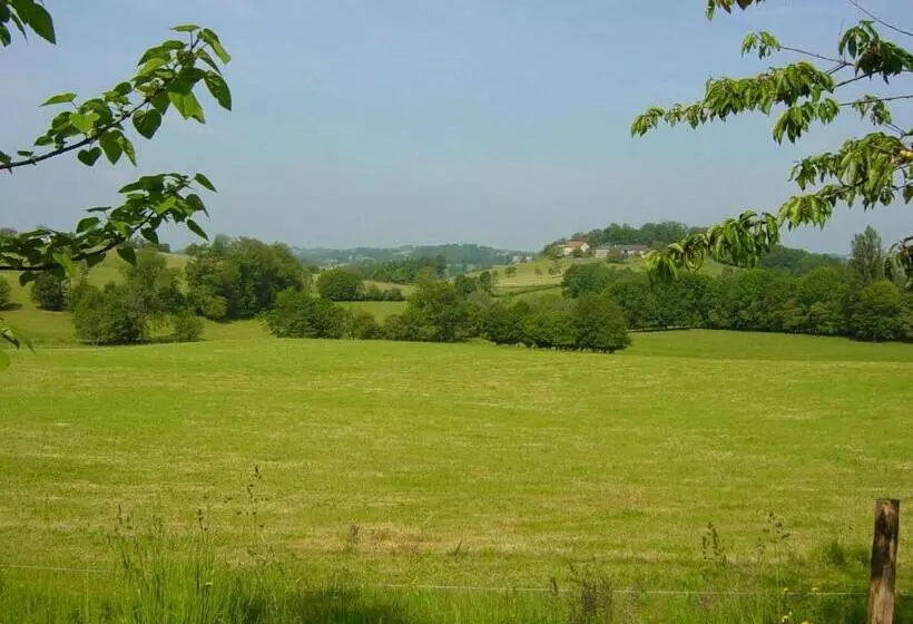 ベッドアンドブレックファースト Domaine De La Clauzade