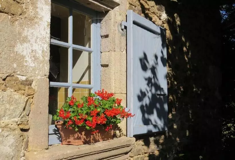 ベッドアンドブレックファースト Domaine De La Clauzade