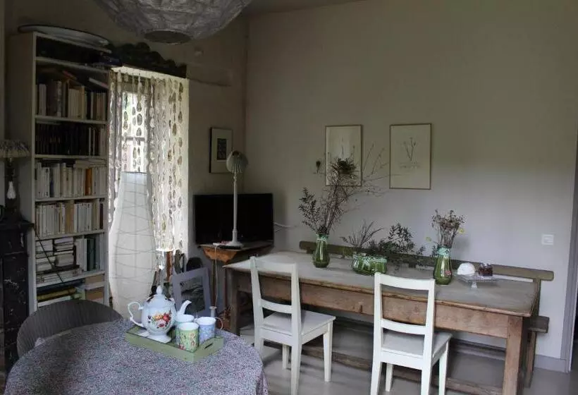 Aamiaismajoitus (B&B) Les Mouettes