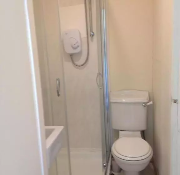 Aamiaismajoitus (B&B) Lisieux House On Lough Neagh