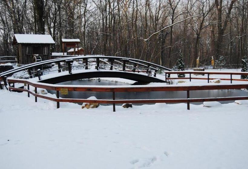 Forster Vadászkastély és Szálloda