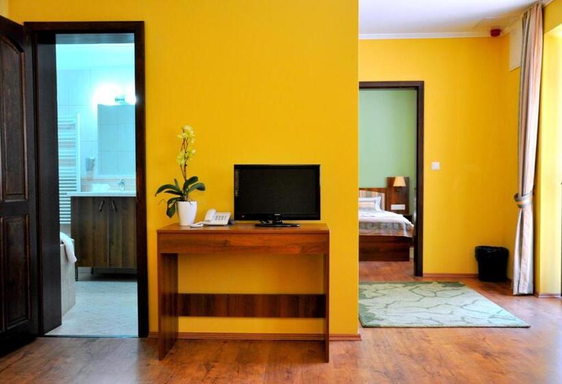 Forster Vadászkastély és Szálloda