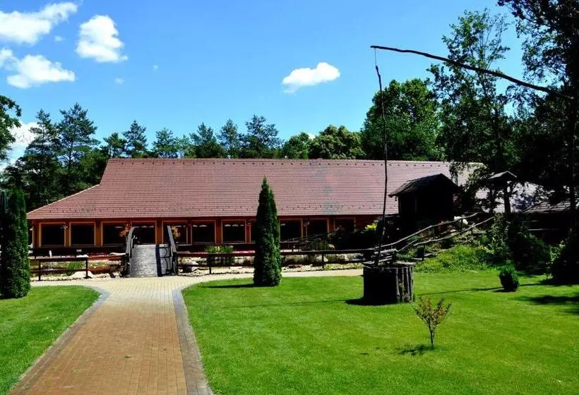 Forster Vadászkastély és Szálloda