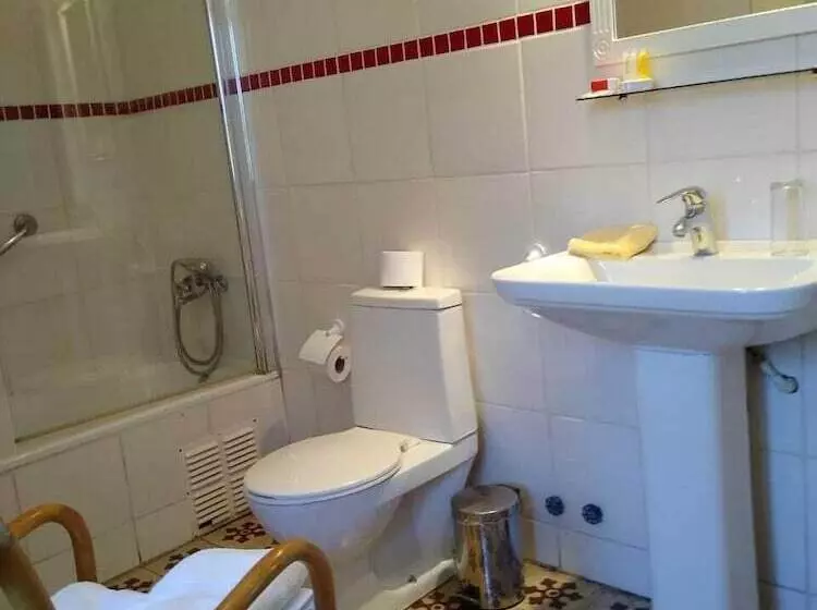 Hotelli Plaza Malloa