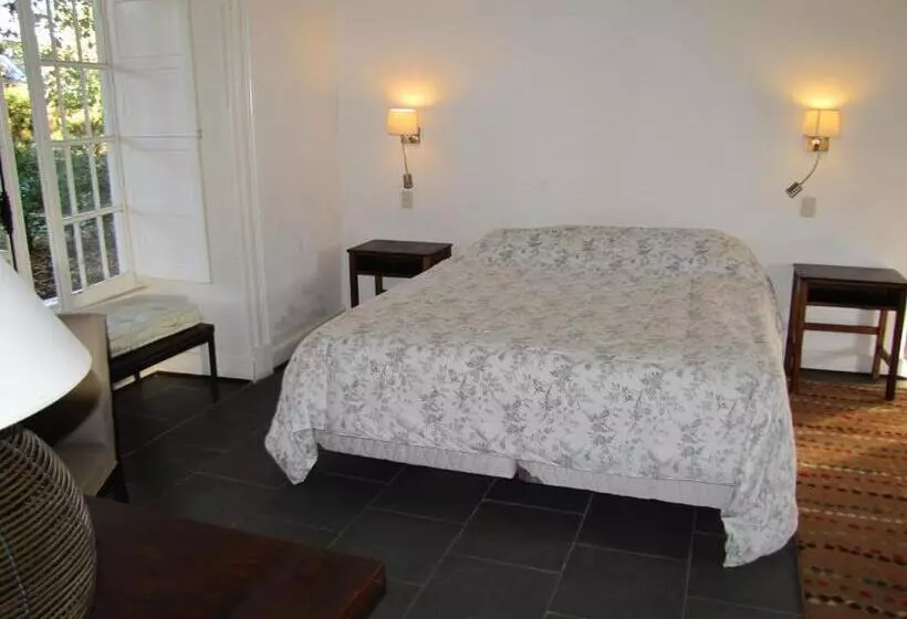 Hotelli Plaza Malloa