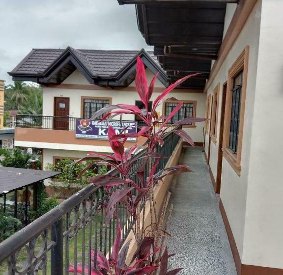 Hotel Reddoorz @ Solid Rock Guest House Baler