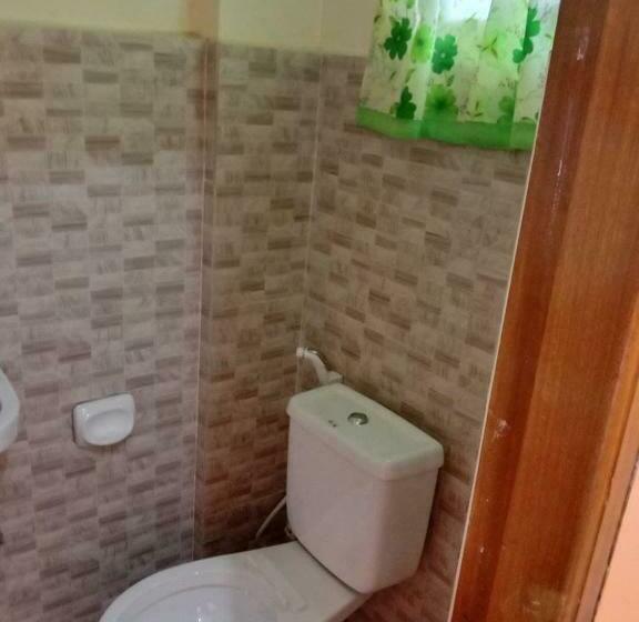 Hotel Reddoorz @ Solid Rock Guest House Baler