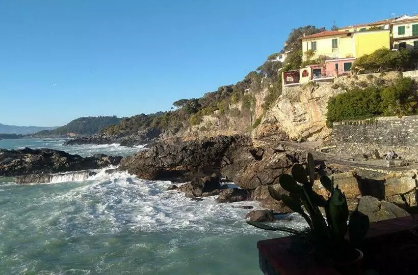 Il Melograno B&b With Private Bathrooms