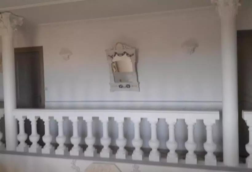 Majatalo Maison D Hôtes Salvatrice