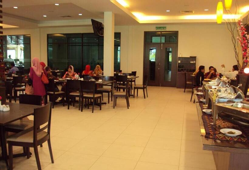 Курорт Felda Residence Tanjung Leman