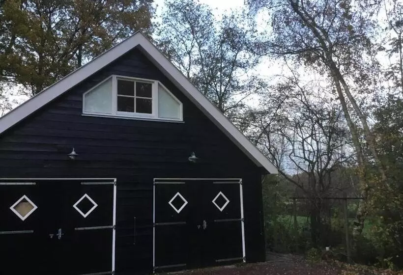 ベッドアンドブレックファースト De Fugelsang