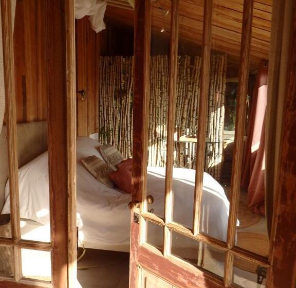 مبيت وإفطار Le P Tit Nid De Gabriel