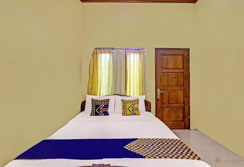 Capital O 91650 Hotel Pratama