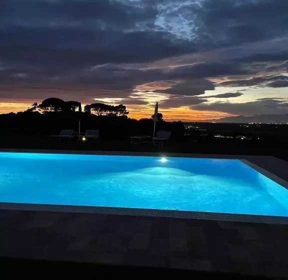 ホテル Agriturismo Cheloni