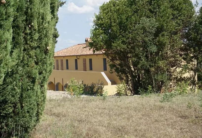 ホテル Agriturismo Cheloni