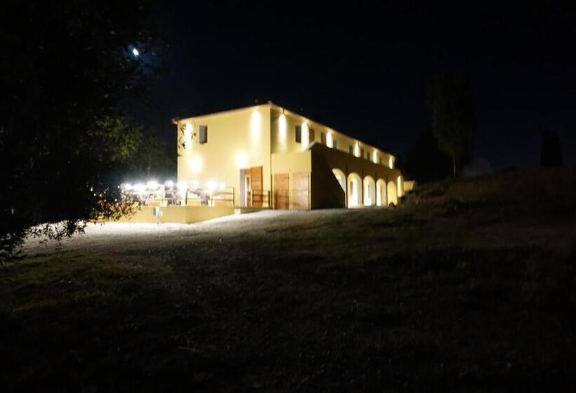 בית מלון כפרי Agriturismo Cheloni