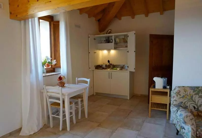 ホテル Agriturismo Cheloni