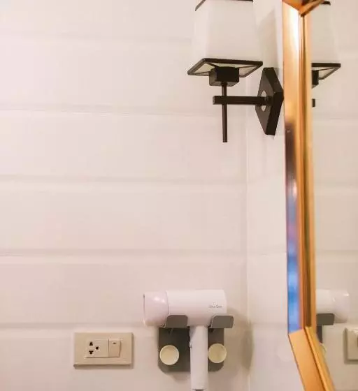 Hotelli Chertel Poshtel