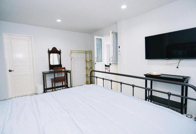 Hotel Chertel Poshtel