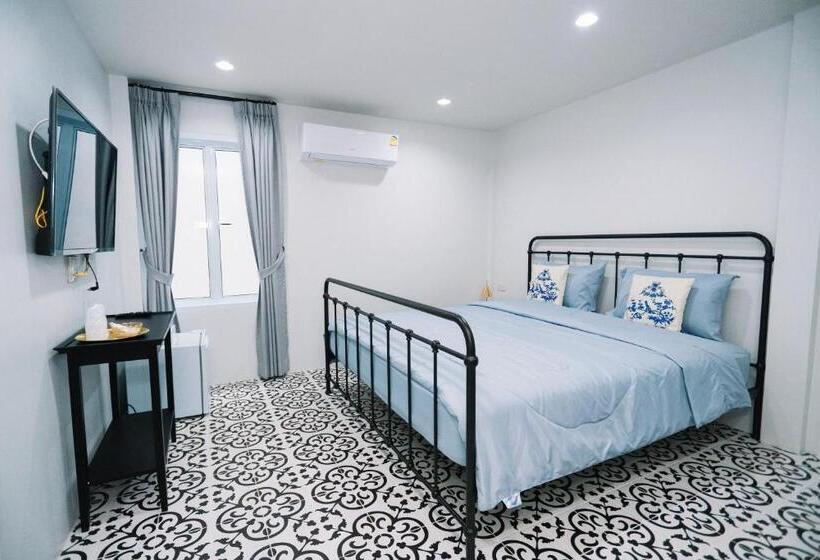 Hotel Chertel Poshtel