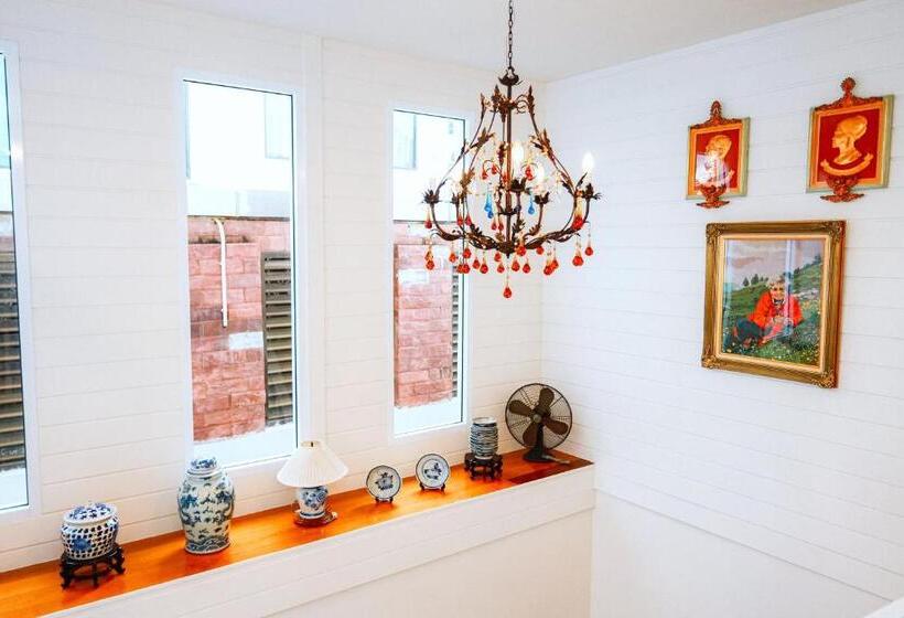 Hotel Chertel Poshtel