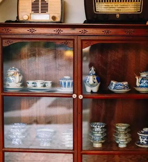 Hotelli Chertel Poshtel