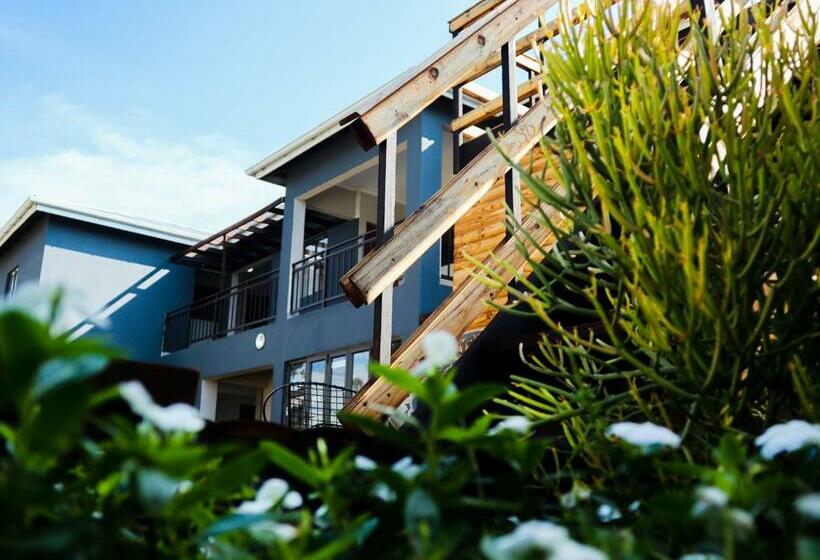 酒店 Happy Hen Guest Lodge