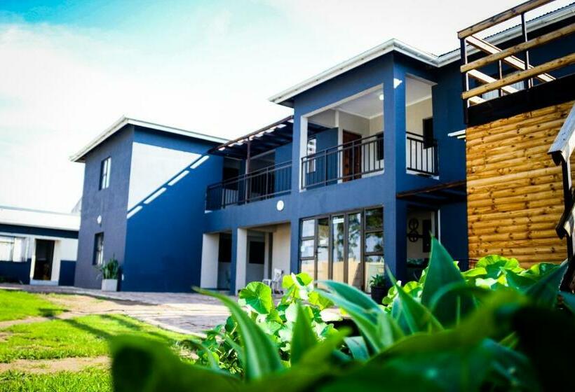 酒店 Happy Hen Guest Lodge