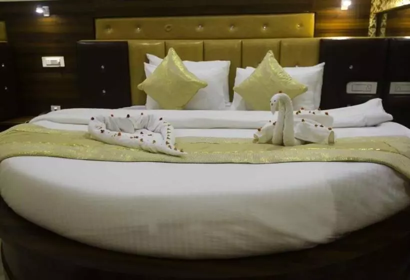 Hotelli Kings Regency