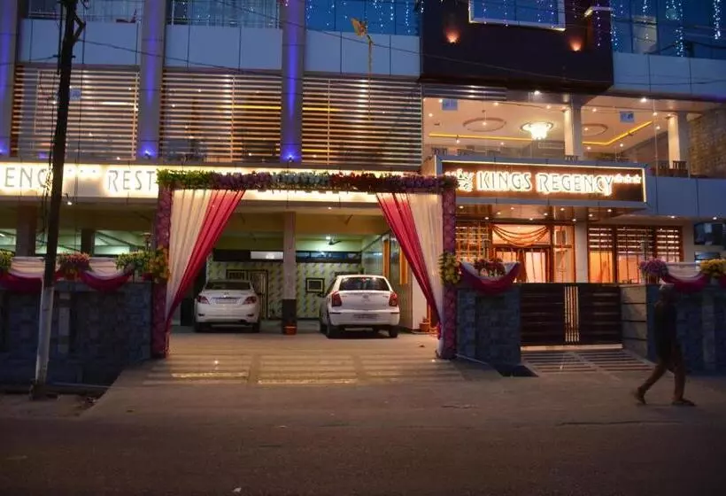 Hotelli Kings Regency