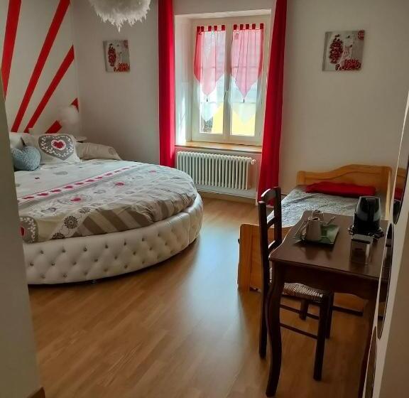 ホテル Les Remparts