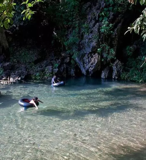 Hotelli Nangnon Hill Hug