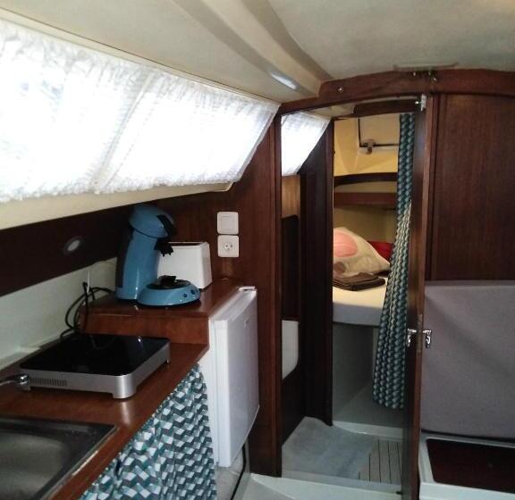 Отель Nuit Sur Un Voilier