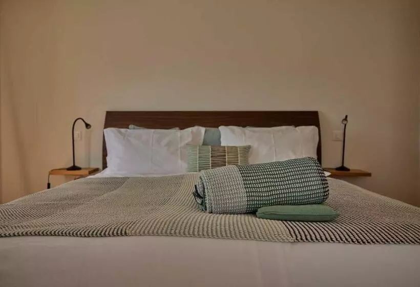 Hotelli Osteria Manciana Con Alloggio Monte Generoso