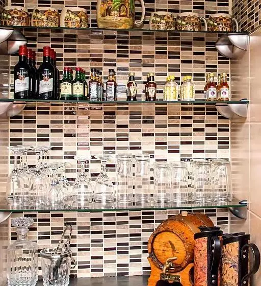 Majatalo Aha Guest House