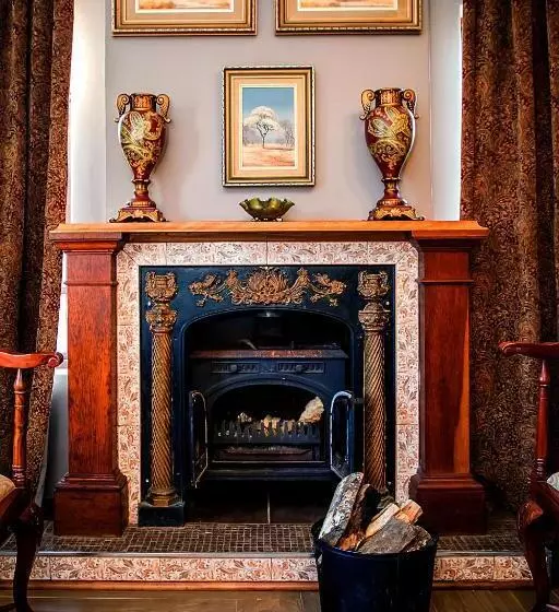 Majatalo Aha Guest House