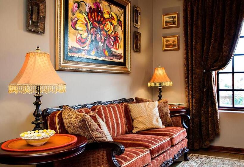 بنسيون Aha Guest House